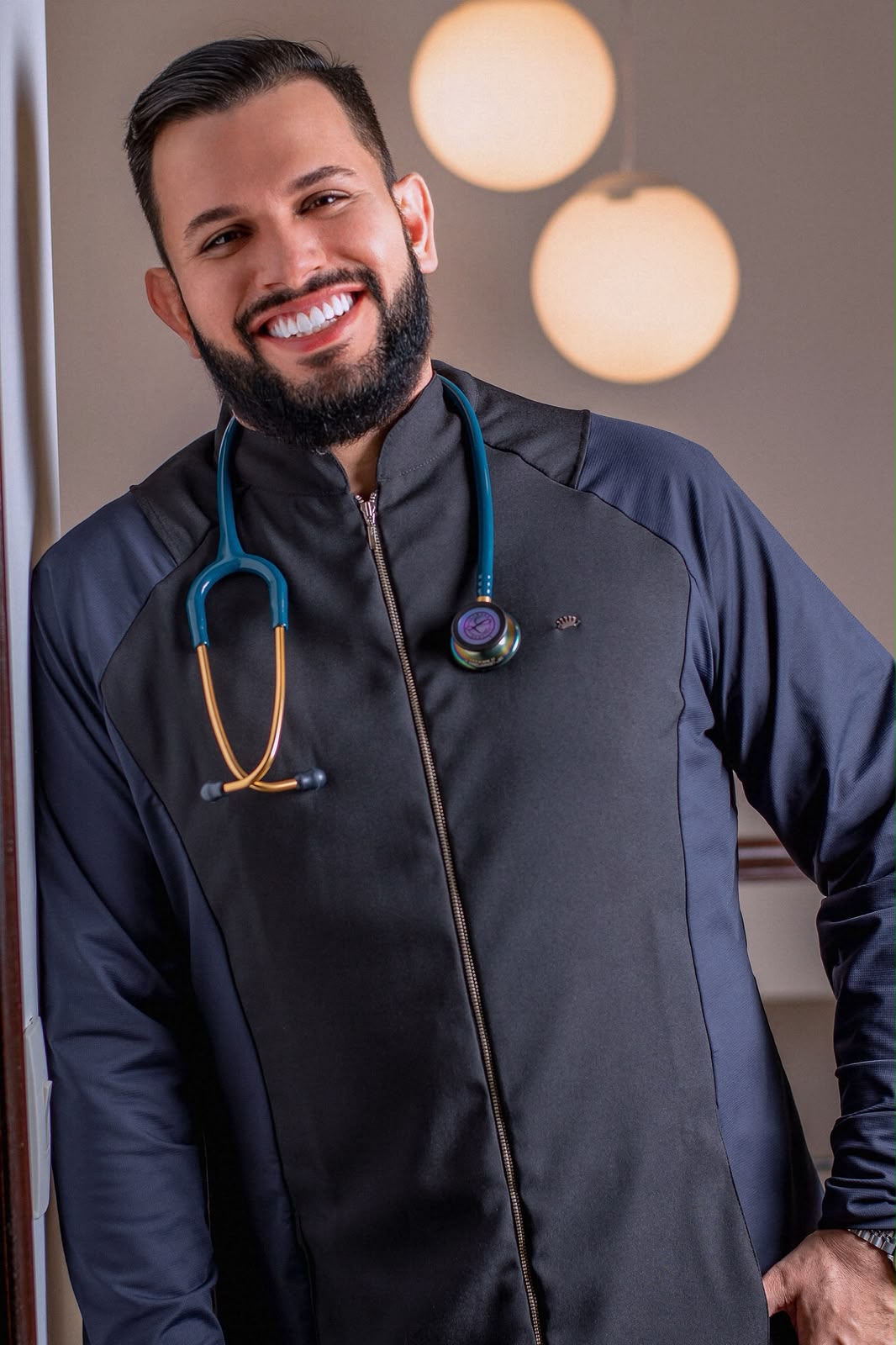 Retrato de Dr. Allex Leandro, Psiquiatra